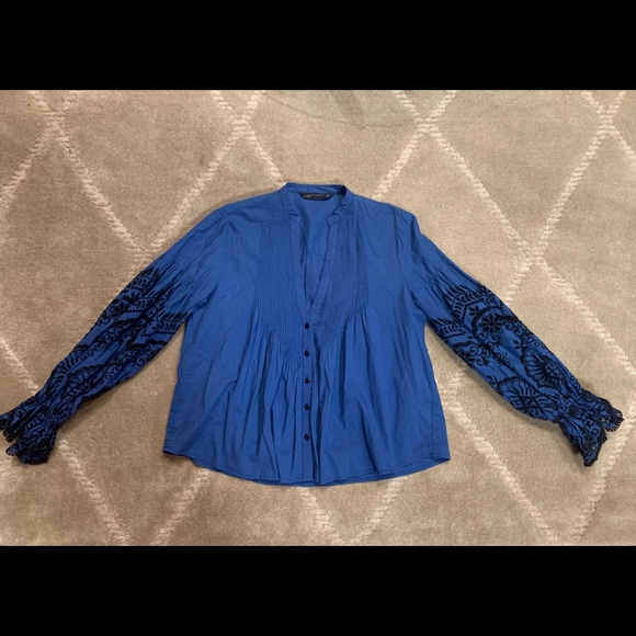 Gorgeous Blouse by Zara - Picture 1 of 10